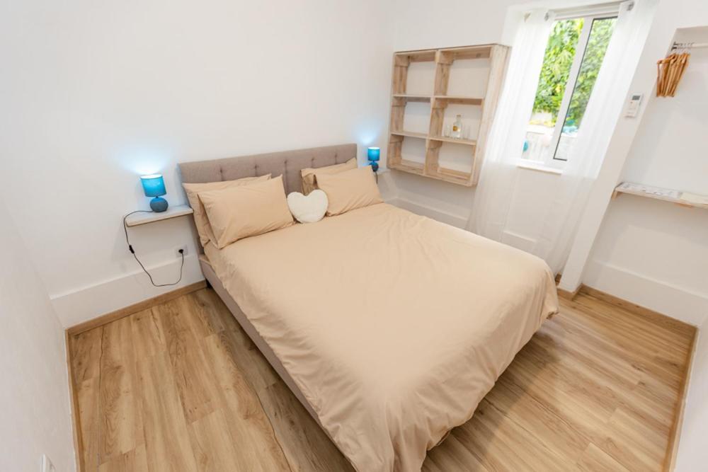 O Quintal Guesthouse Карвоейро Екстериор снимка