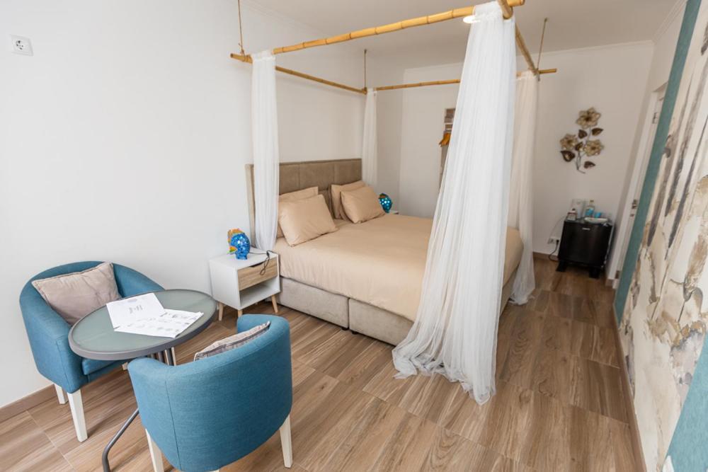 O Quintal Guesthouse Карвоейро Екстериор снимка